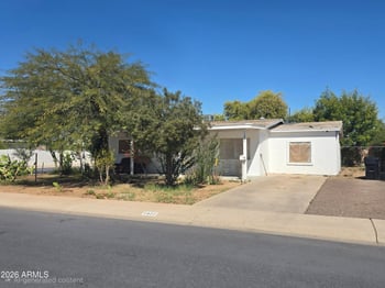 1822 Lynne Ln, Phoenix, AZ 85041