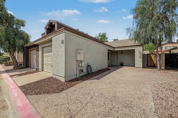 1822 S 39th St #13, Mesa, AZ 85206