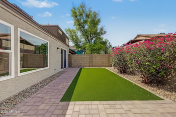 1822 S 39th St #13, Mesa, AZ 85206