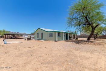 1822 Smoketree St, Apache Junction, AZ 85120