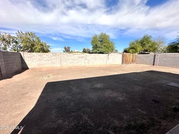 1822 Wayland Dr, Phoenix, AZ 85041