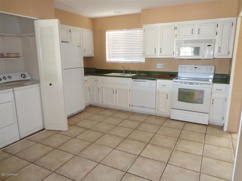 18220 N 30th Ln, Phoenix, AZ 85053