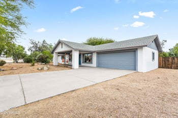 18221 42nd St, Phoenix, AZ 85032
