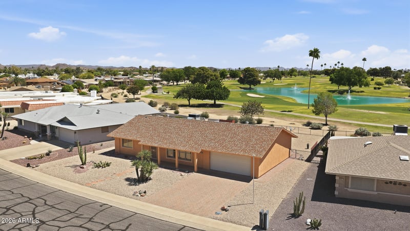 18221 Willowbrook Dr, Sun City, AZ 85373