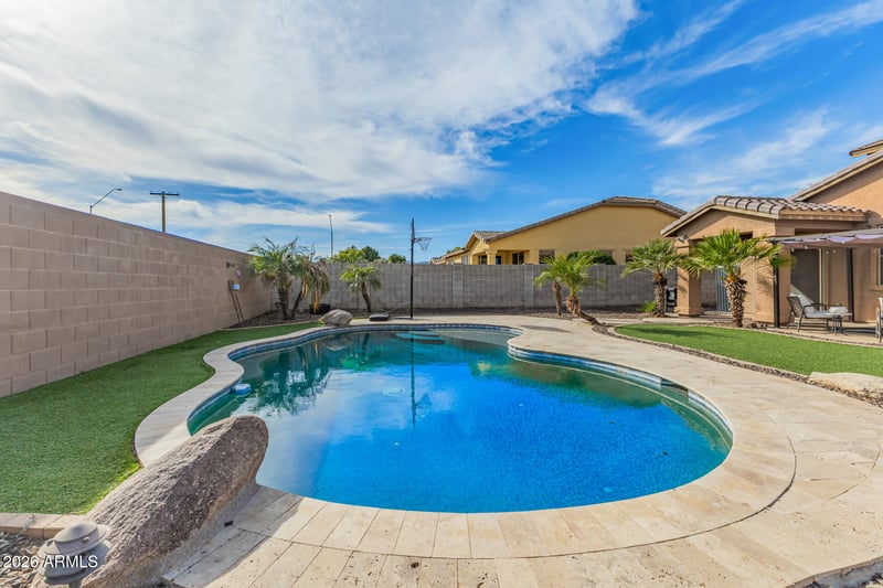 18221 Carmen Dr, Surprise, AZ 85388