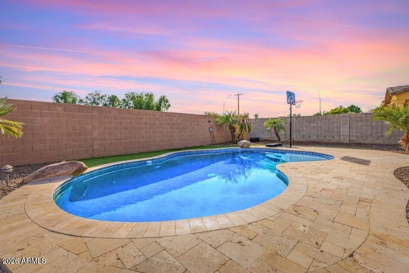 18221 Carmen Dr, Surprise, AZ 85388