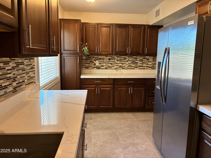 18222 Stonebrook Dr, Sun City West, AZ 85375