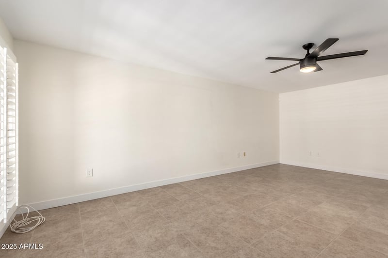 18222 Stonebrook Dr, Sun City West, AZ 85375