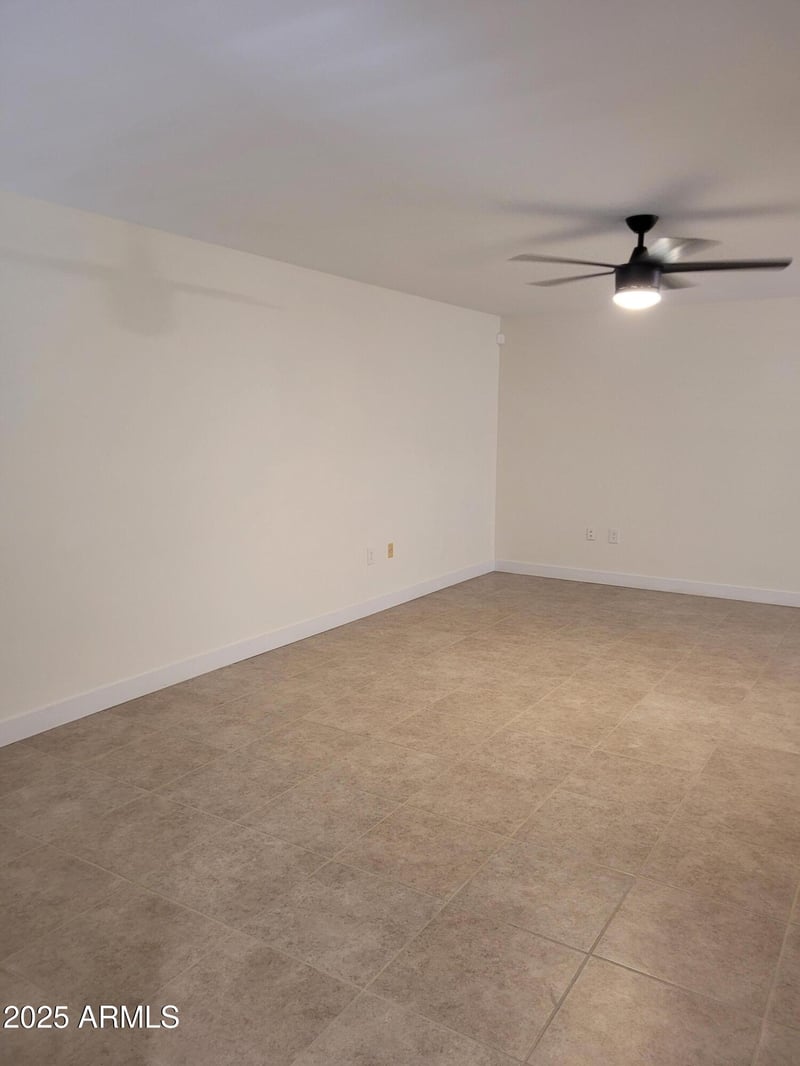 18222 Stonebrook Dr, Sun City West, AZ 85375