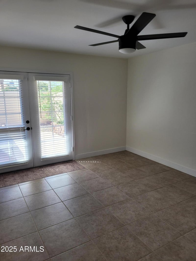 18222 Stonebrook Dr, Sun City West, AZ 85375