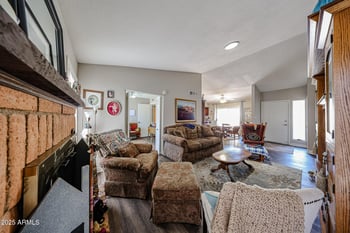 18223 45th Ave, Glendale, AZ 85308