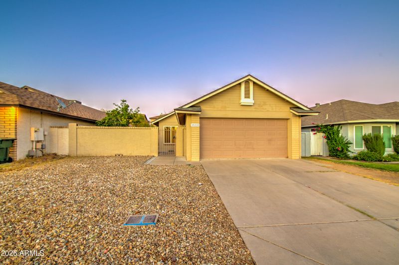 18223 N 19th St, Phoenix, AZ 85022