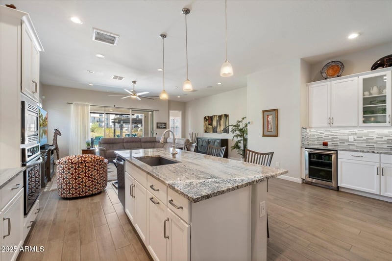 18225 66th Way, Phoenix, AZ 85054