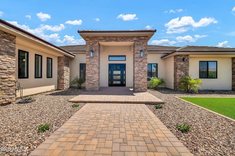 18225 San Juan Ct, Litchfield Park, AZ 85340