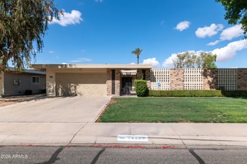 18226 104th Ave, Sun City, AZ 85373