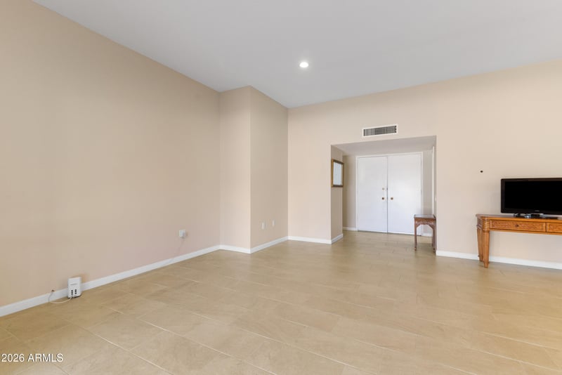 18226 104th Ave, Sun City, AZ 85373