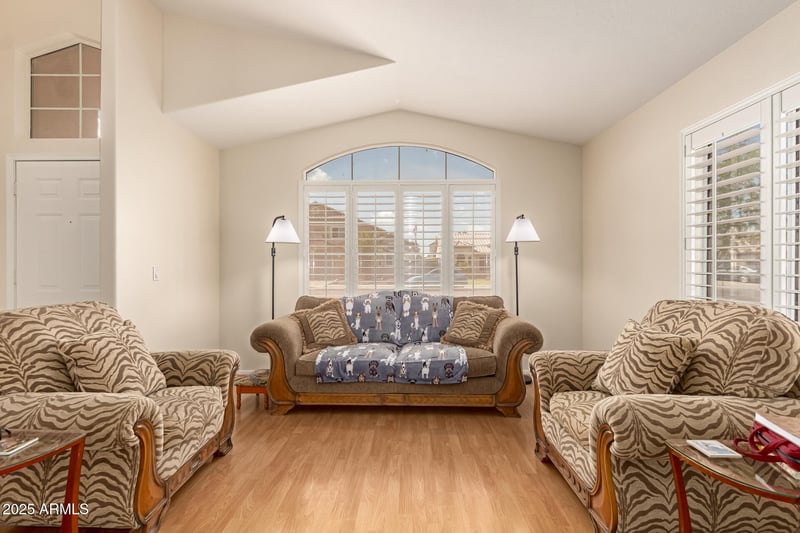 18227 85th Dr, Peoria, AZ 85382