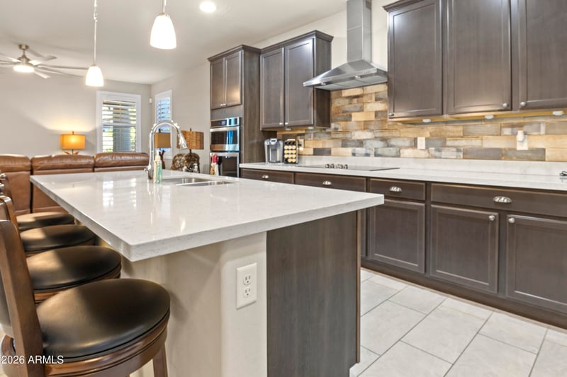18228 Tina Ln, Surprise, AZ 85387