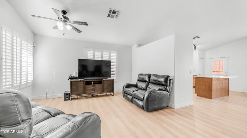 18229 89th Dr, Peoria, AZ 85382