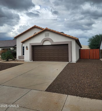 18229 89th Dr, Peoria, AZ 85382