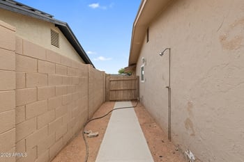 1823 Brookdale St, Mesa, AZ 85203