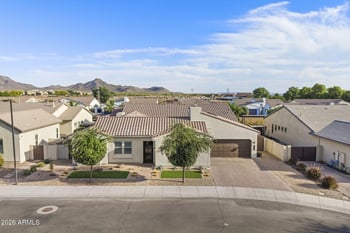 1823 E Watford Ct, Gilbert, AZ 85298