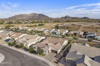 1823 Watford Ct, Gilbert, AZ 85298