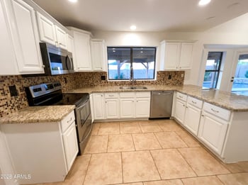 1823 Juniper Cir, Mesa, AZ 85203