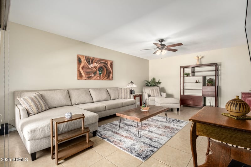 18230 Stonebrook Dr, Sun City West, AZ 85375