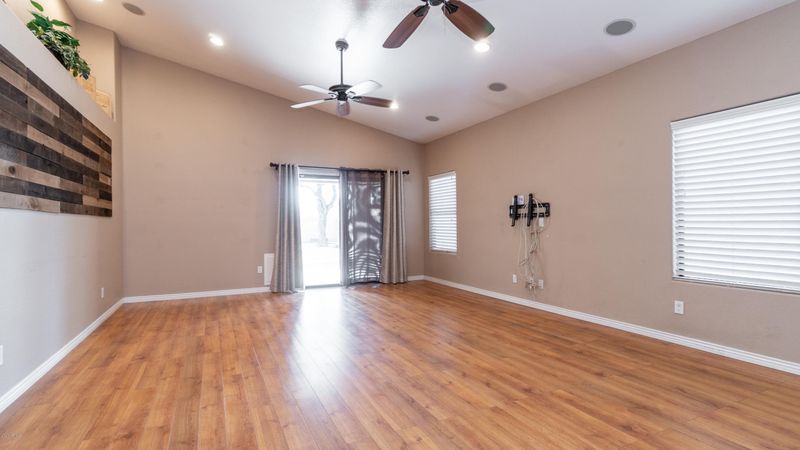 18232 N 54th Ln, Glendale, AZ 85308
