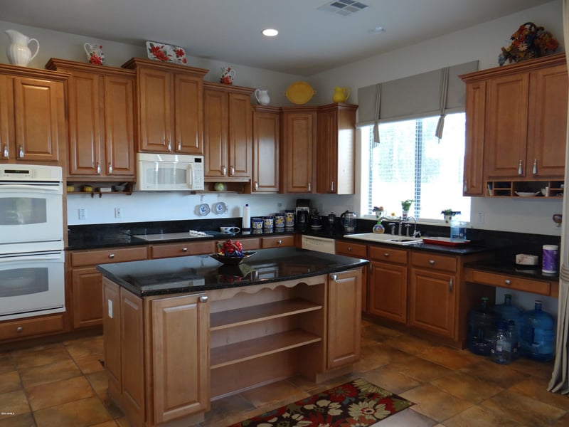 18232 Las Cruces Dr, Goodyear, AZ 85338