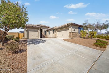 18236 Sandlewood Dr, Goodyear, AZ 85338