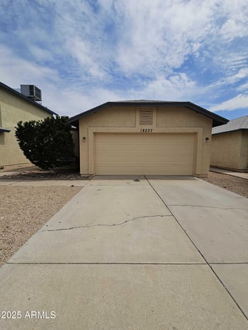18237 87th Dr, Peoria, AZ 85382