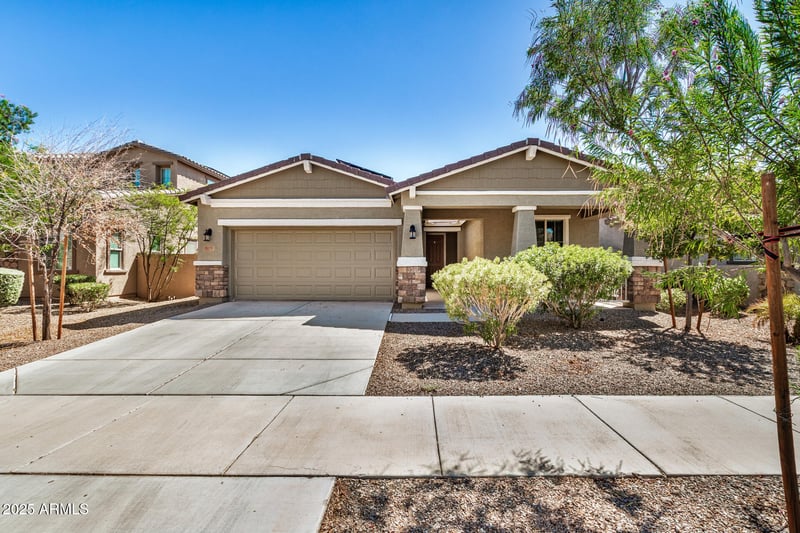 18237 Via Montoya Dr, Surprise, AZ 85387