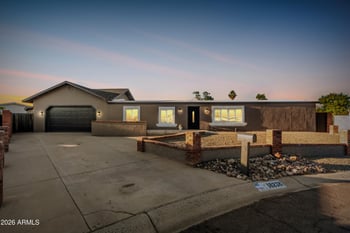 18238 2nd Pl, Phoenix, AZ 85022