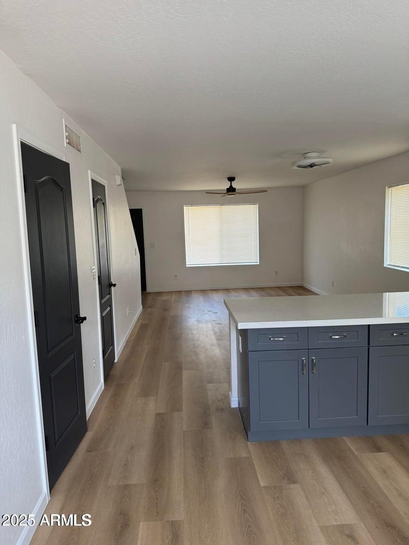 18239 40th St #115, Phoenix, AZ 85032