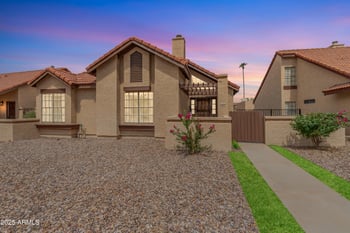 1824 Secretariat Dr, Tempe, AZ 85284