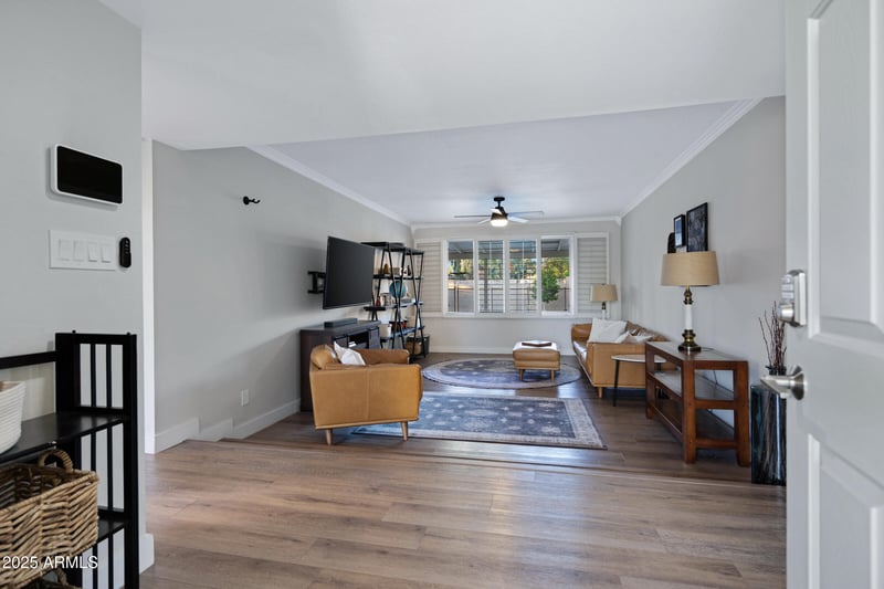 1824 Seldon Ln, Phoenix, AZ 85021