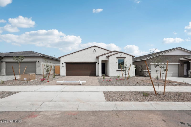 18240 La Senda Dr, Surprise, AZ 85387