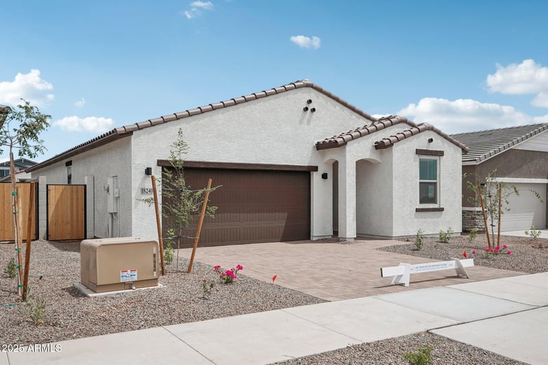 18240 La Senda Dr, Surprise, AZ 85387