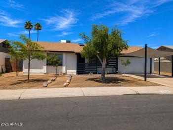 18240 32nd Ln, Phoenix, AZ 85053