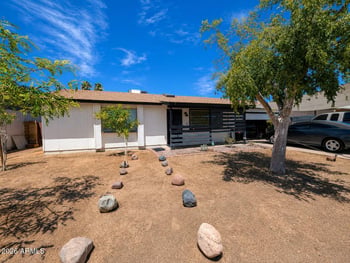 18240 32nd Ln, Phoenix, AZ 85053
