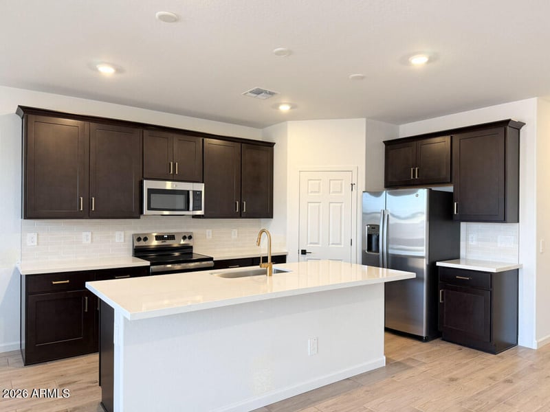 18246 Avenida Del Sol --, Surprise, AZ 85387