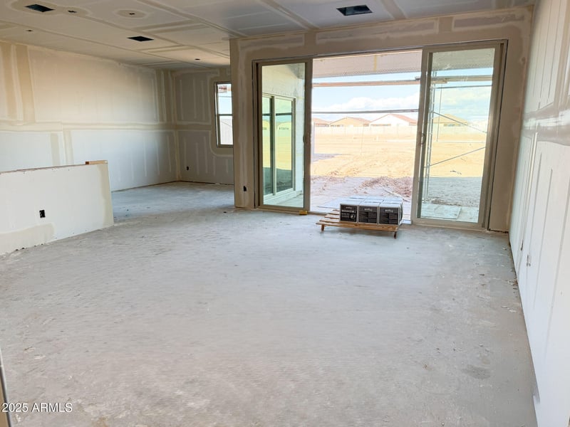 18248 Camino De Oro --, Surprise, AZ 85387