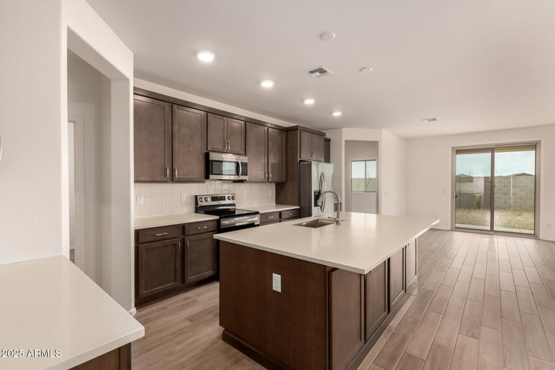 18248 Soft Wind Dr, Surprise, AZ 85387