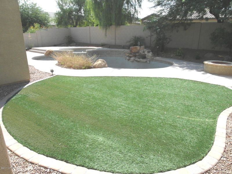 18249 W Paseo Way, Goodyear, AZ 85338
