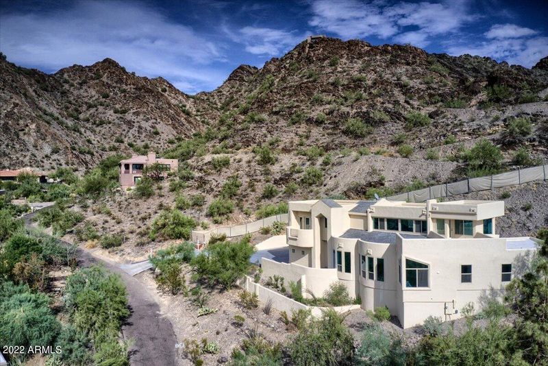 1825 E Cinnabar Ave, Phoenix, AZ 85020