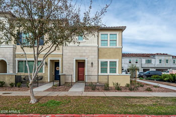 1825 E Hampton Ln #111, Gilbert, AZ 85295