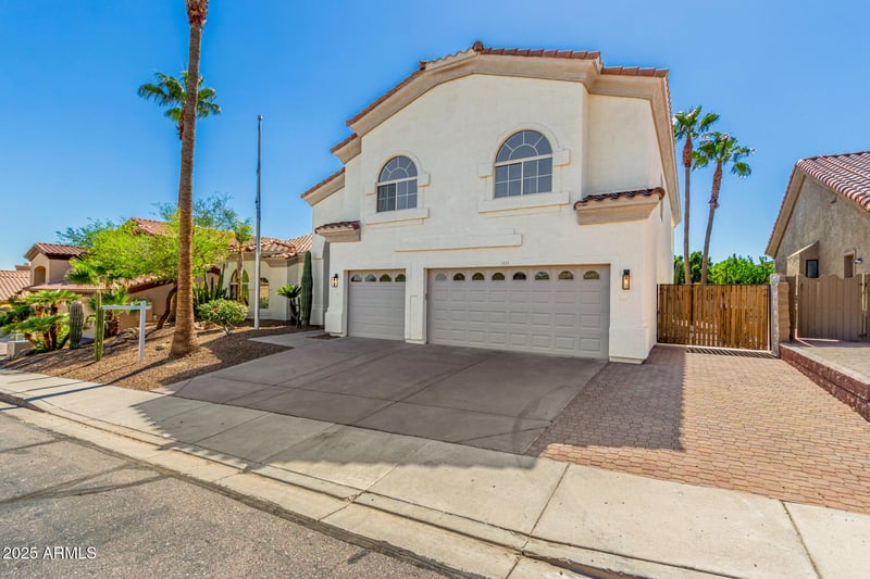 1825 Marilyn Rd, Phoenix, AZ 85022