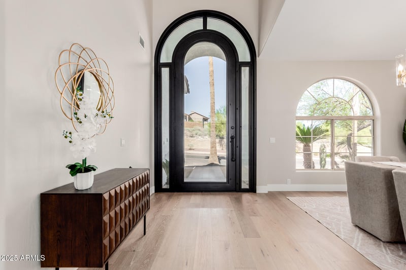 1825 Marilyn Rd, Phoenix, AZ 85022